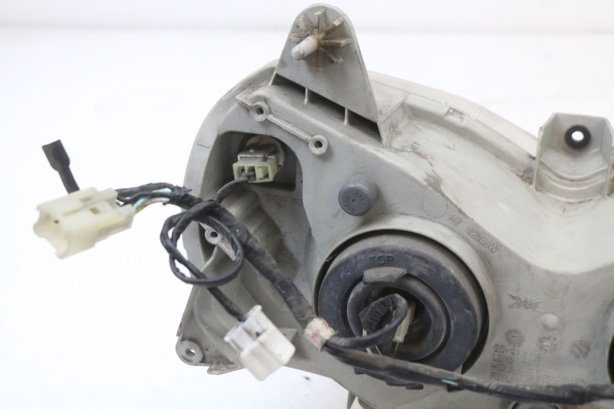 photo de REFLEKTOR PRZEDNI SUZUKI BURGMAN 125 (2007 - 2014) - Punkty mocowania