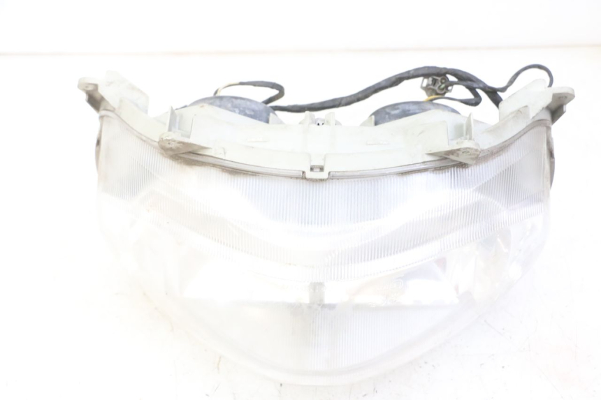 photo de REFLEKTOR PRZEDNI SUZUKI BURGMAN 125 (2007 - 2014) - Stan powierzchni