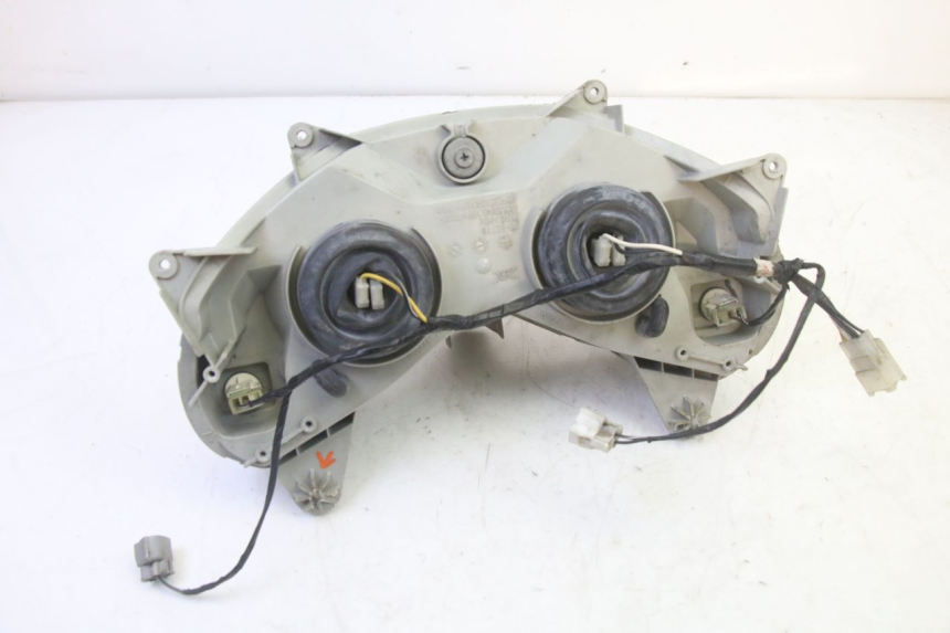 photo de REFLEKTOR PRZEDNI SUZUKI BURGMAN 125 (2007 - 2014) - Punkty mocowania