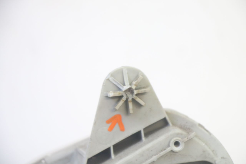 photo de REFLEKTOR PRZEDNI SUZUKI BURGMAN 125 (2007 - 2014) - Część sprawdzona