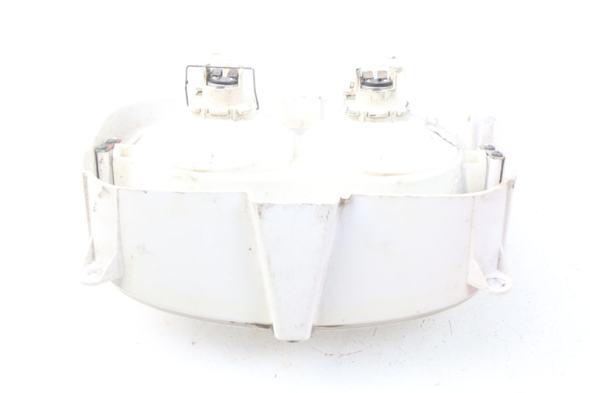 photo de REFLEKTOR PRZEDNI YAMAHA BW'S 50 (2004 - 2017) - Zbliżenie techniczne