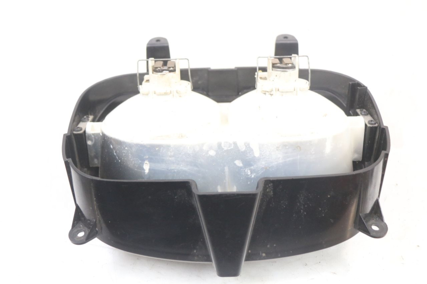 photo de REFLEKTOR PRZEDNI YAMAHA BW'S 50 (2004 - 2017) - Zbliżenie techniczne