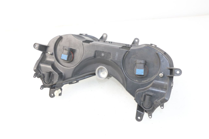 photo de REFLEKTOR PRZEDNI PIAGGIO CARNABY 125 (2007 - 2011) - Inny kąt widzenia