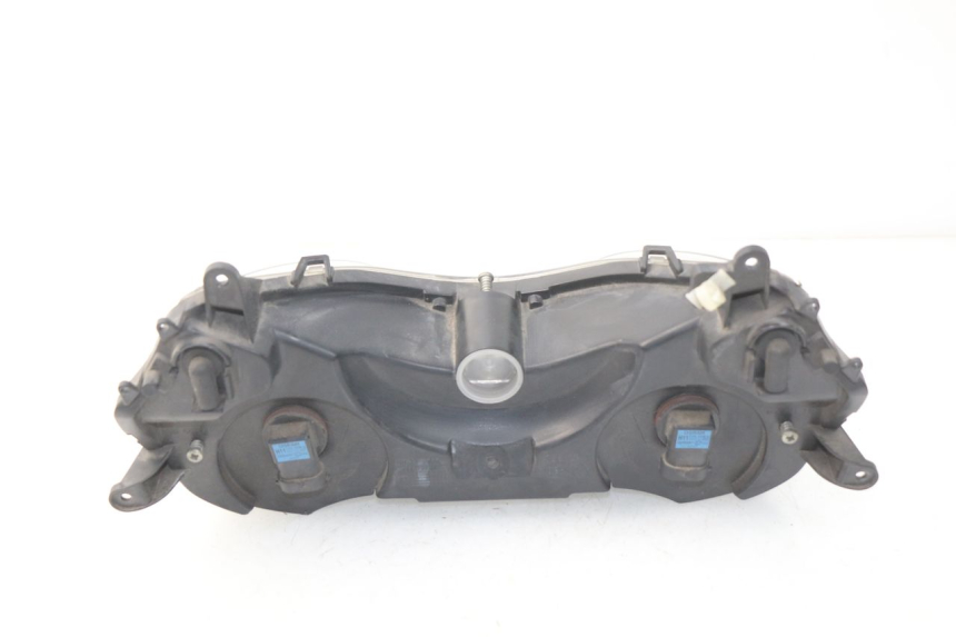 photo de REFLEKTOR PRZEDNI PIAGGIO CARNABY 125 (2007 - 2011) - Zbliżenie techniczne