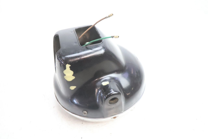 photo de PRZEDNIA LAMPA HONDA CB TWO FIFTY 250 (1991 - 2002) - Szczegóły charakterystyczne