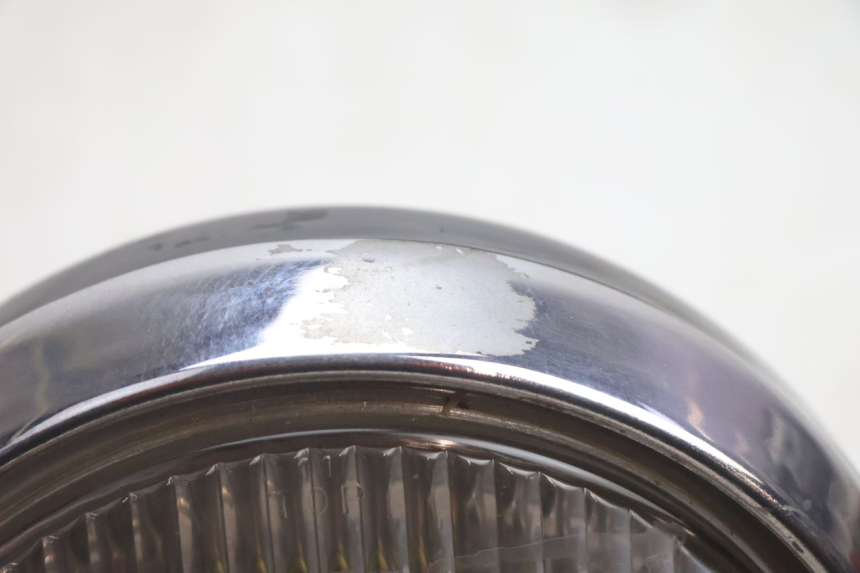 photo de PRZEDNIA LAMPA HONDA CB TWO FIFTY 250 (1991 - 2002) - Zoom stanu zużycia