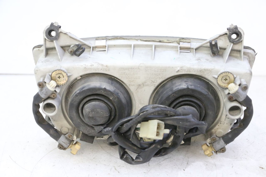 photo de REFLEKTOR PRZEDNI HONDA CBR F SC25 1000 (1989 - 1992) - Część sprawdzona