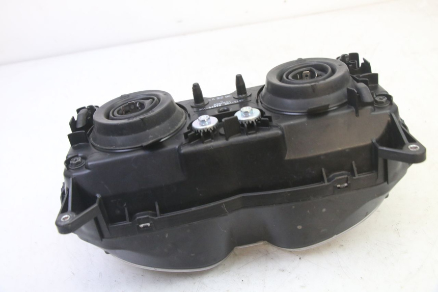 photo de REFLEKTOR PRZEDNI HONDA CBR RR FIREBLADE 900 (1992 - 1994) - Stan powierzchni