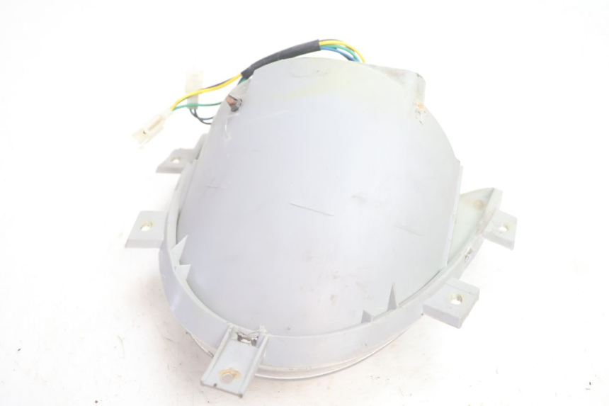 photo de PRZEDNIA LAMPA TGB CITY RS 50 (2011 - 2016) - Zbliżenie techniczne