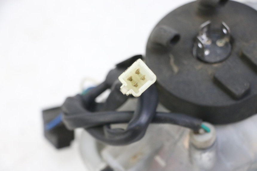 photo de REFLEKTOR PRZEDNI DAELIM BESBI 125 (2007 - 2008) - Część sprawdzona