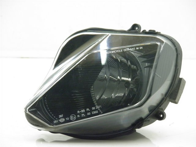 photo de REFLEKTOR PRZEDNI DERBI GP MAX 250 (2006 - 2008) - Inny kąt widzenia