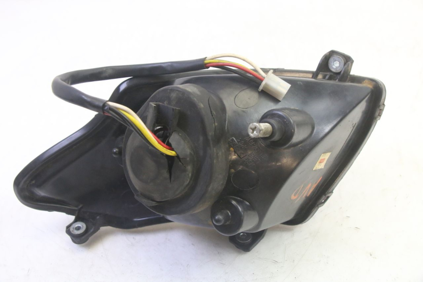 photo de PRAWA LAMPA PRZEDNIA ADIVA AD3 300 (2014 - 2020) - Stan powierzchni