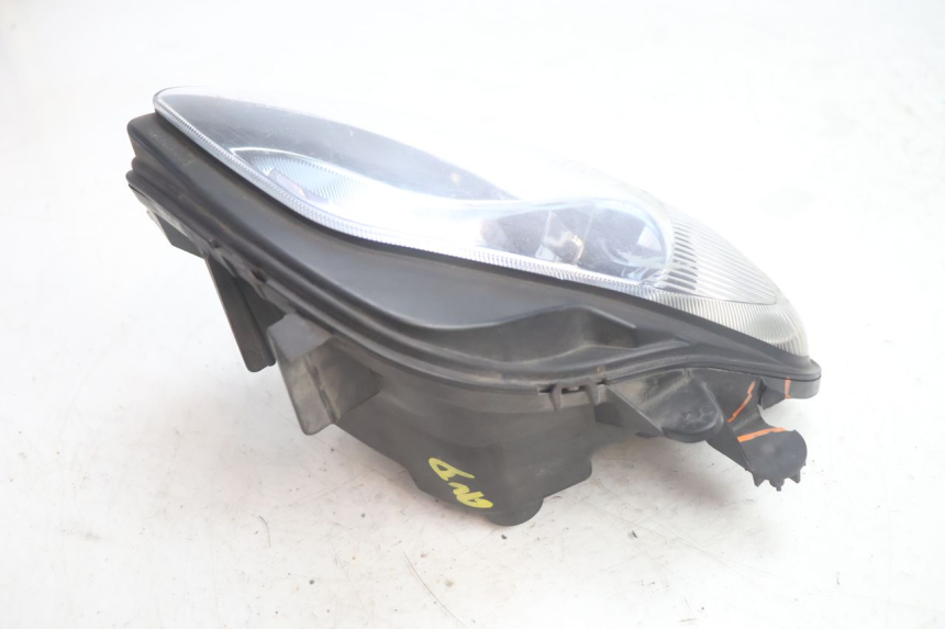 photo de PRZEDNI PRAWY REFLEKTOR SUZUKI BURGMAN EXECUTIVE ABS 650 (2006 - 2012) - Widok ogólny