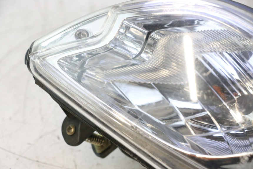 photo de PRAWA LAMPA PRZEDNIA PEUGEOT CITYSTAR 2T 50 (2018 - 2021) - Widok ogólny