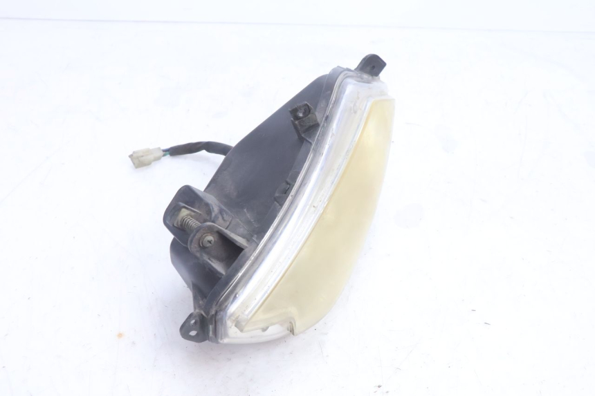 photo de PRAWA LAMPA PRZEDNIA PEUGEOT CITYSTAR 125 (2011 - 2017) - Szczegół części