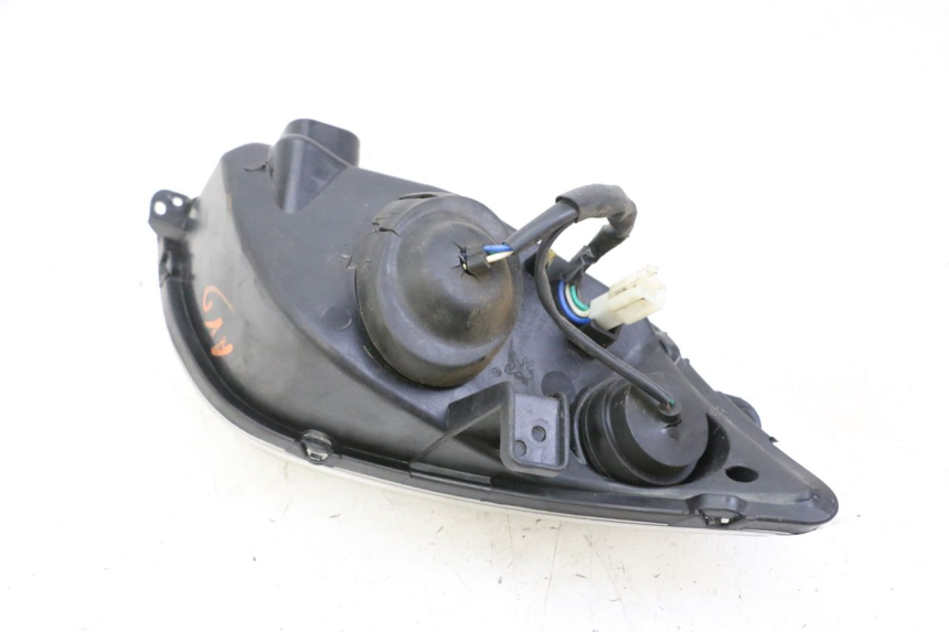 photo de PRAWA LAMPA PRZEDNIA PEUGEOT CITYSTAR 50 (2013 - 2017) - Zbliżenie techniczne