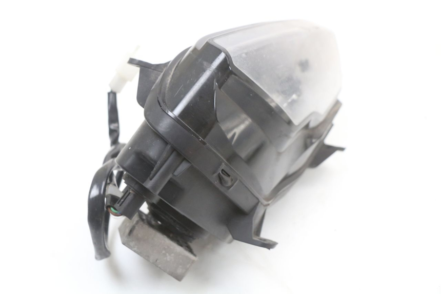 photo de PRAWA LAMPA PRZEDNIA LONGJIA EASY MAX 125 (2020 - 2024) - Inny kąt widzenia