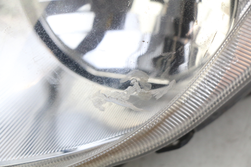 photo de PRAWA LAMPA PRZEDNIA HONDA FJS SILVERWING SILVER WING 400 (2009 - 2016) - Część sprawdzona
