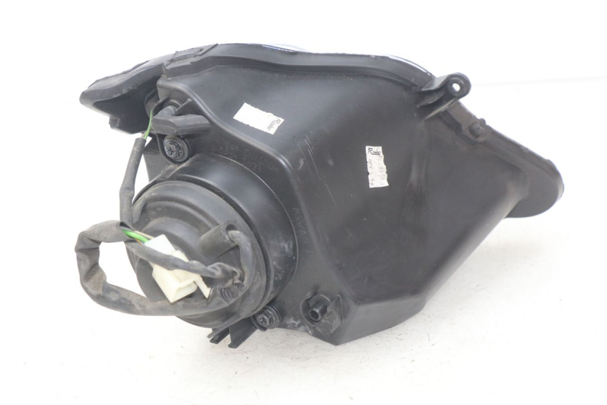 photo de PRAWA LAMPA PRZEDNIA PEUGEOT GEOPOLIS 400 (2007 - 2013) - Widok ogólny