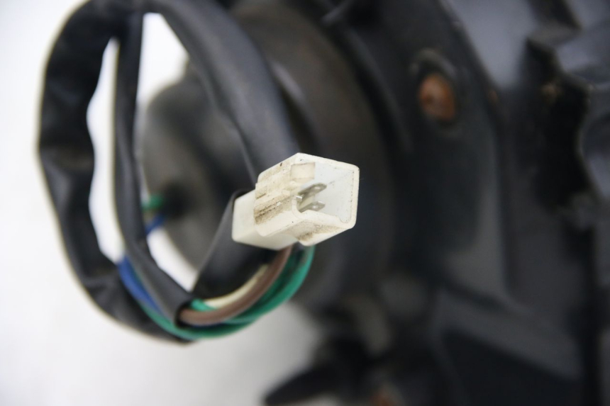 photo de PRAWA LAMPA PRZEDNIA SELECT UP OCTALIS 125 (2007 - 2012) - Zbliżenie techniczne