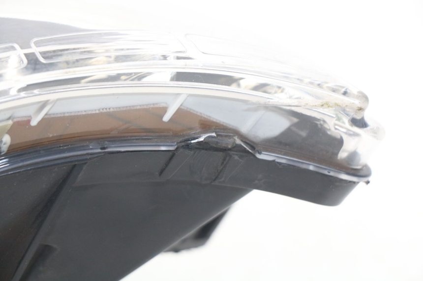 photo de PRAWA LAMPA PRZEDNIA PEUGEOT SATELIS 300 (2012 - 2015) - Widok ogólny