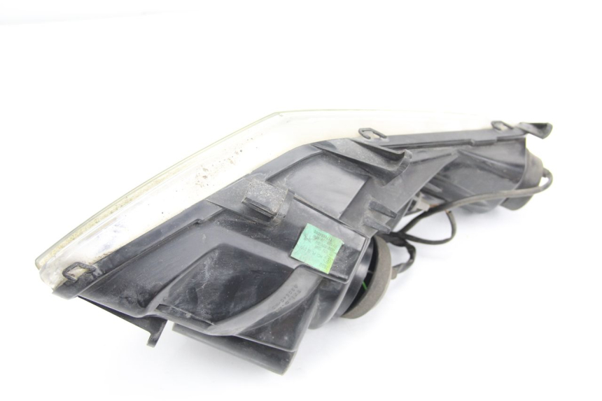 photo de PRAWA LAMPA PRZEDNIA PEUGEOT SATELIS 125 (2006 - 2009) - Zbliżenie techniczne