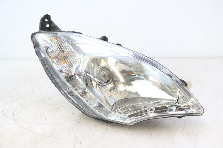 photo de PRAWA LAMPA PRZEDNIA PEUGEOT SATELIS 125 (2013 - 2018) - Widok główny