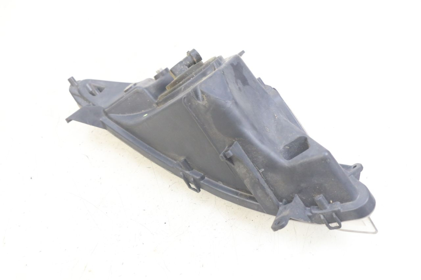 photo de PRAWA LAMPA PRZEDNIA PEUGEOT SPEEDFIGHT 3 AIR 50 (2009 - 2015) - Punkty mocowania