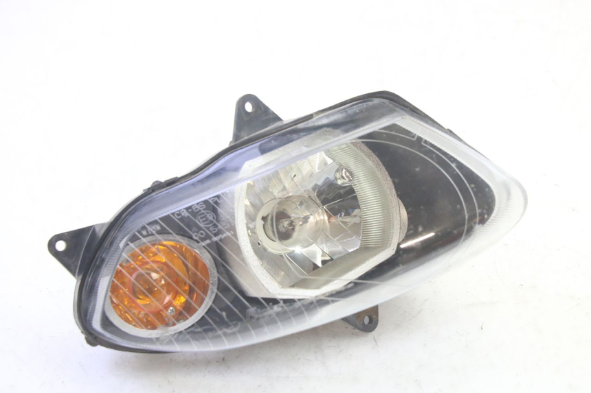 photo de PRAWA LAMPA PRZEDNIA YAMAHA TZR 50 (2008 - 2016) - Widok główny