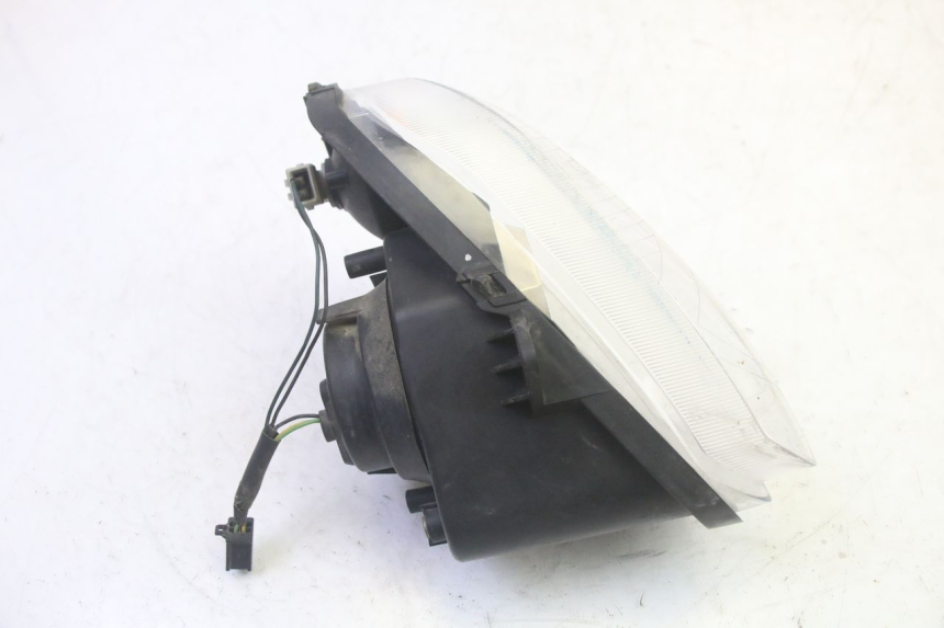 photo de PRAWA LAMPA PRZEDNIA YAMAHA TZR 50 (2008 - 2016) - Zoom stanu zużycia