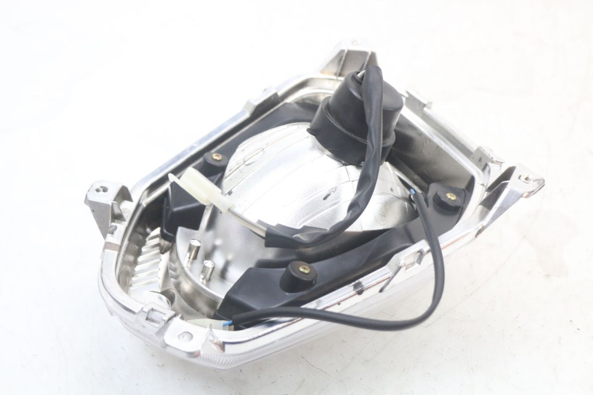 photo de REFLEKTOR PRZEDNI WAYSCRAL E-START 1 (2018 - 2022) - Punkty mocowania