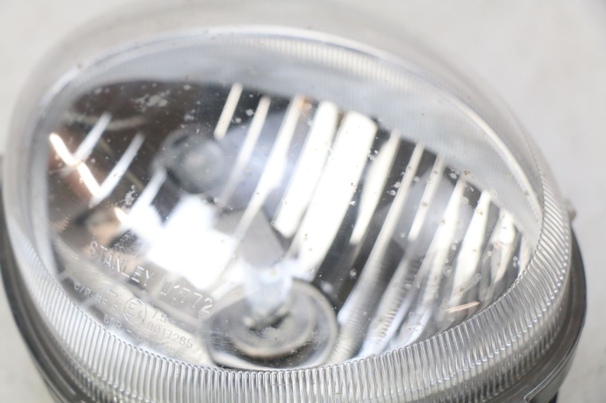 photo de REFLEKTOR PRZEDNI YAMAHA D'ELIGHT DELIGHT 115 (2013 - 2017) - Zoom stanu zużycia