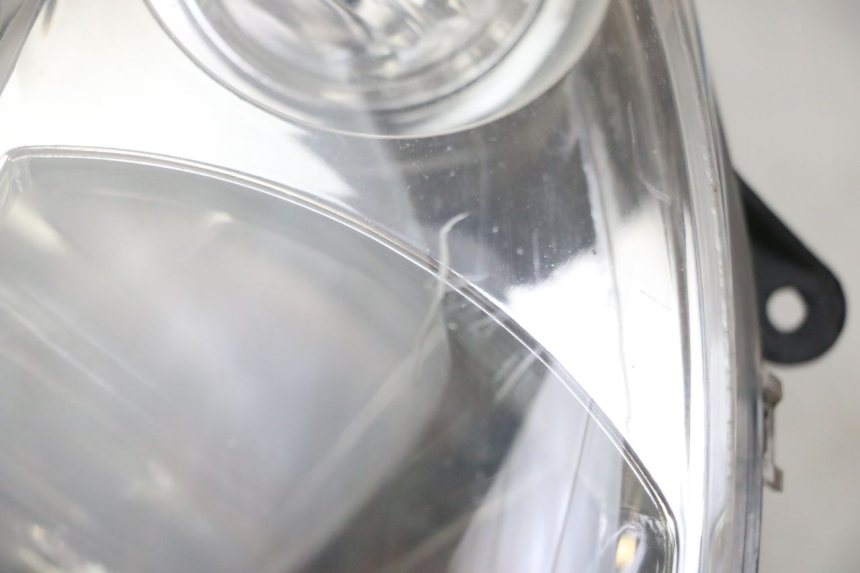 photo de REFLEKTOR PRZEDNI PEUGEOT ELYSTAR 125 (2002 - 2007) - Oznaczenia i referencje