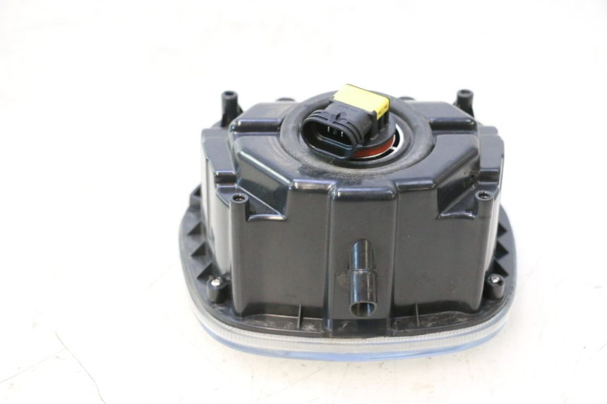 photo de PRZEDNIA LAMPA ASKOLL ESPRO 1 - Zbliżenie techniczne