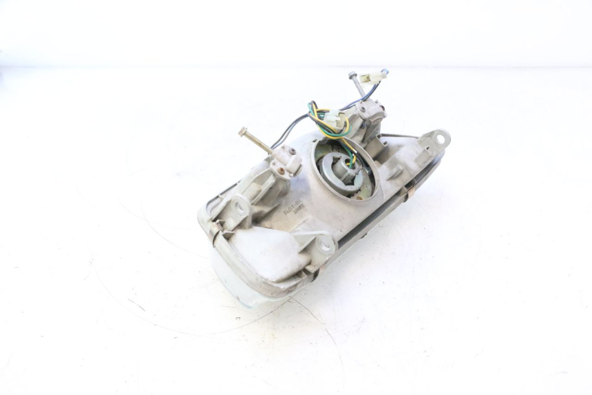 photo de PRZEDNIA LAMPA MBK EVOLIS 80 (1993 - 1999) - Punkty mocowania