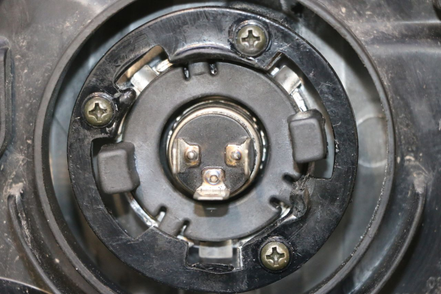 photo de PRZEDNIA LAMPA KEEWAY F-ACT FACT EVO 50 (2020 - 2026) - Alternatywny kąt