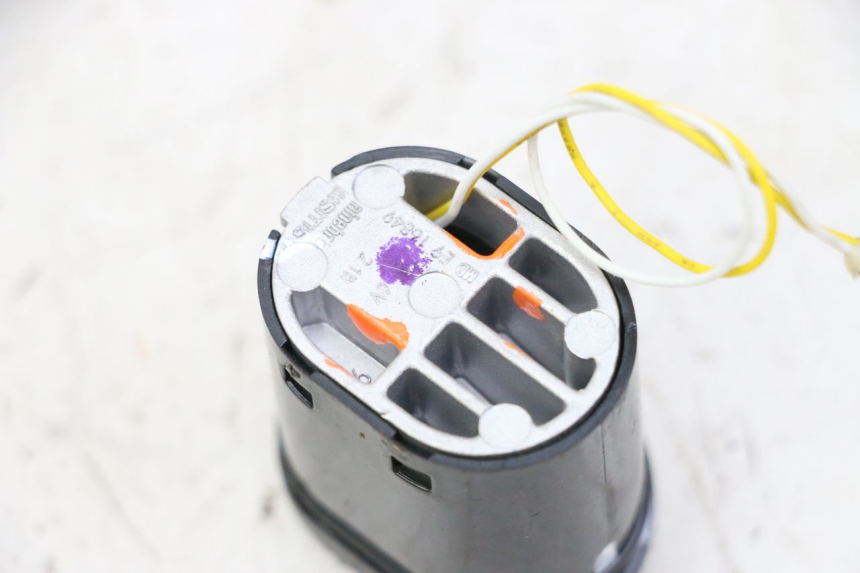 photo de REFLEKTOR PRZEDNI SEGWAY NINEBOT F40E 1 - Zbliżenie techniczne