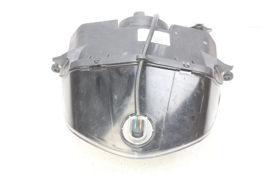 photo de REFLEKTOR PRZEDNI HONDA FES PANTHEON 2T 125 (1998 - 2002) - Oznaczenia i referencje