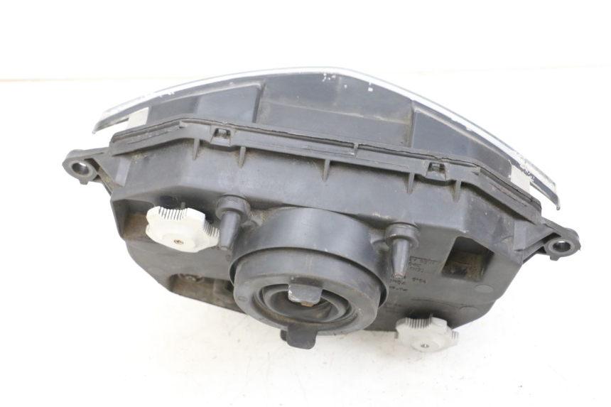 photo de REFLEKTOR PRZEDNI HONDA FES PANTHEON 2T 125 (1998 - 2002) - Inny kąt widzenia