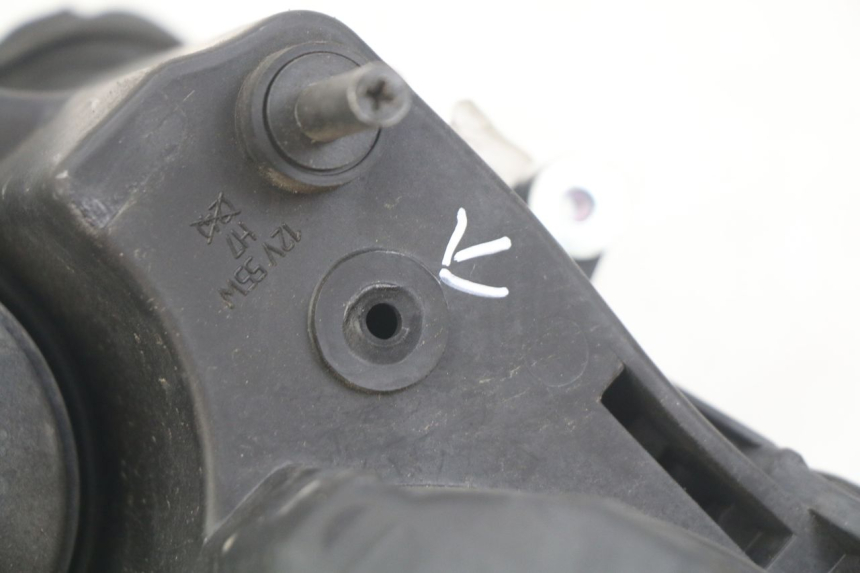 photo de REFLEKTOR PRZEDNI HONDA FES PANTHEON 125 (2003 - 2007) - Inny kąt widzenia