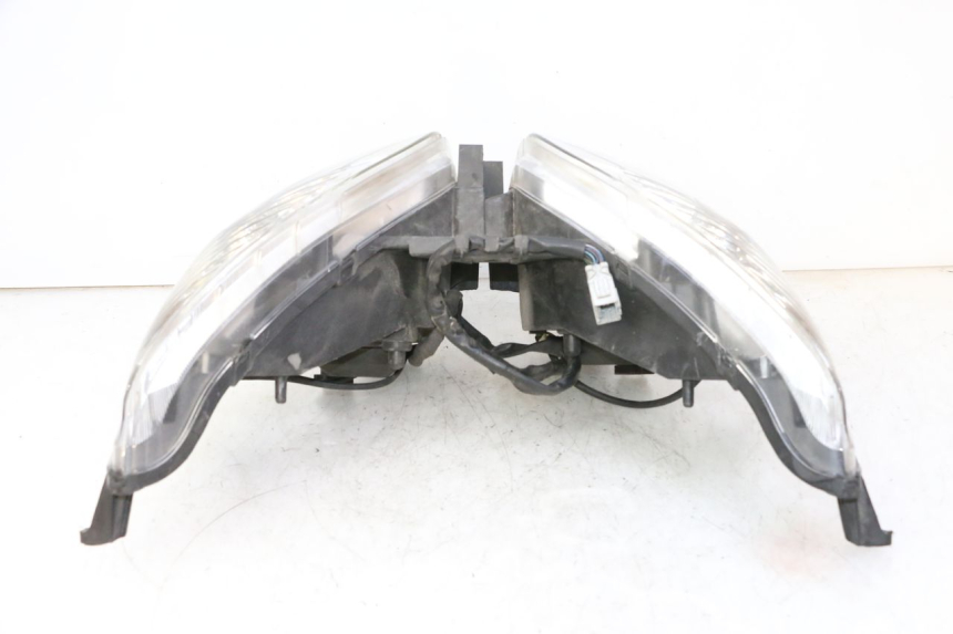 photo de REFLEKTOR PRZEDNI HONDA FES S-WING SWING ABS 125 (2007 - 2015) - Punkty mocowania