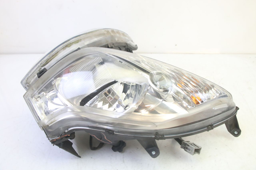 photo de REFLEKTOR PRZEDNI HONDA FES S-WING SWING ABS 125 (2007 - 2015) - Inny kąt widzenia
