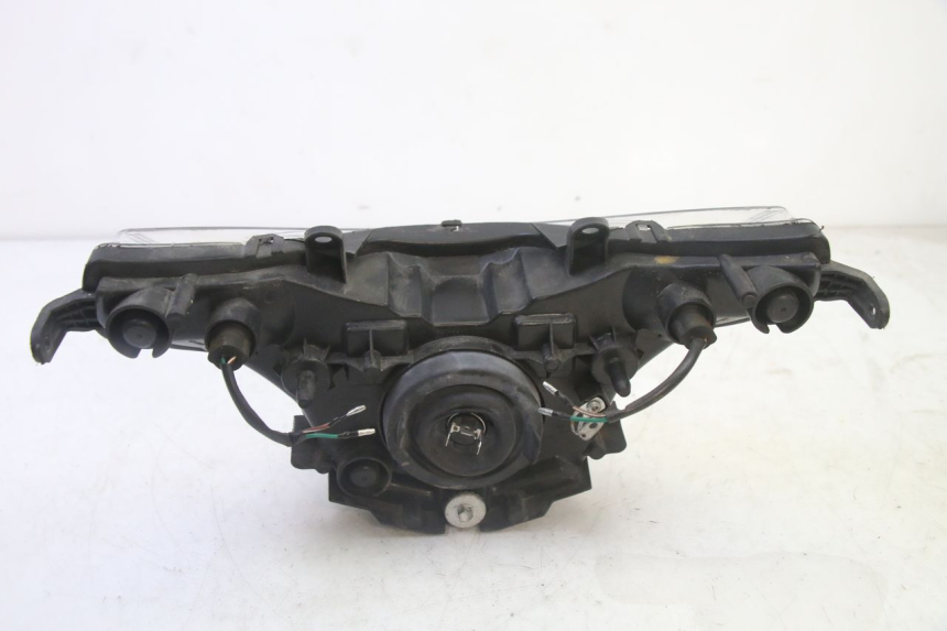 photo de REFLEKTOR PRZEDNI STAHO FH 50 (2018 - 2019) - Stan powierzchni