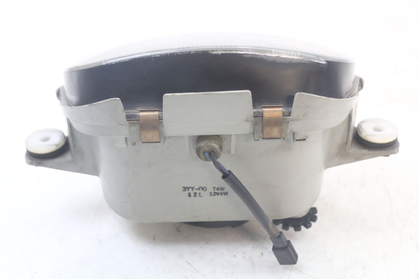 photo de REFLEKTOR PRZEDNI YAMAHA FJ 3CX 1200 (1986 - 1996) - Zbliżenie techniczne