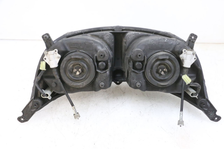 photo de REFLEKTOR PRZEDNI YAMAHA FJR ABS 1300 (2006 - 2012) - Szczegóły charakterystyczne