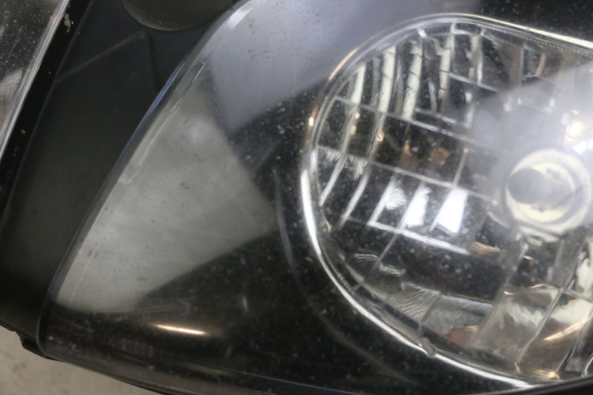 photo de REFLEKTOR PRZEDNI YAMAHA FJR ABS 1300 (2006 - 2012) - Punkty mocowania