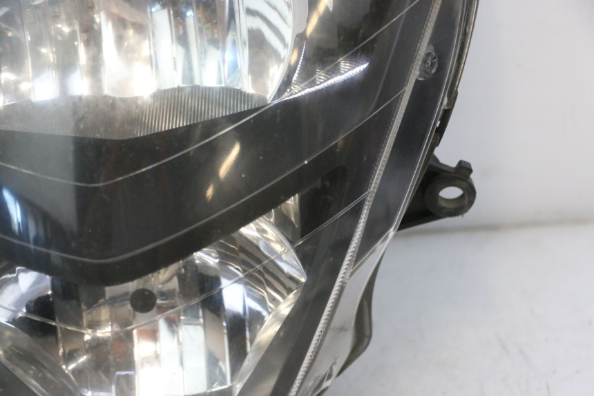 photo de REFLEKTOR PRZEDNI HONDA FJS SILVER WING SILVERWING 400 (2005 - 2008) - Stan powierzchni