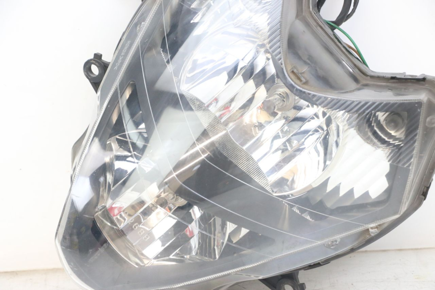 photo de REFLEKTOR PRZEDNI HONDA FJS SILVERWING SILVER WING 600 (2001 - 2010) - Zbliżenie komponentów