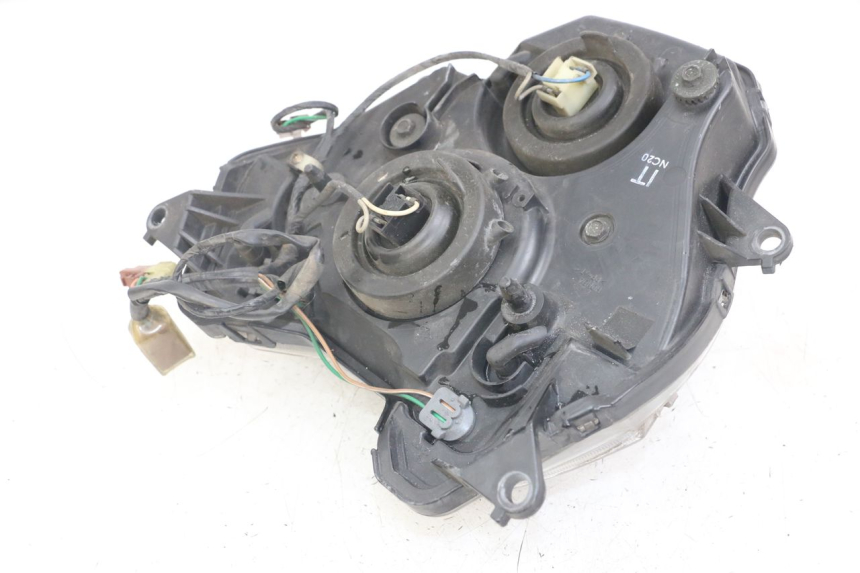 photo de REFLEKTOR PRZEDNI HONDA FJS SILVERWING SILVER WING 600 (2001 - 2010) - Inny kąt widzenia