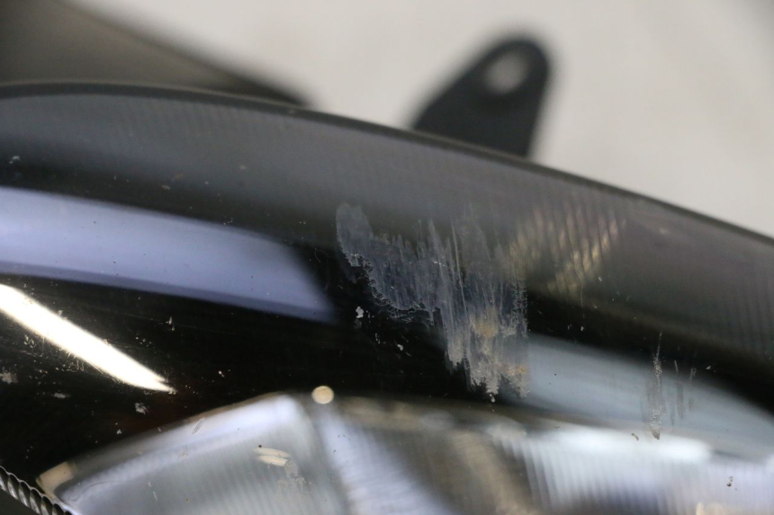 photo de PRZEDNIA LAMPA YAMAHA FZ8 800 (2010 - 2016) - Widok produktu